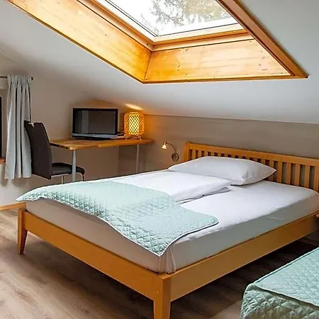 Haus Salzburgblick Oda ve Kahvaltı 3*