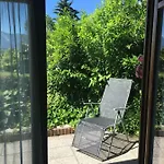 Haus Salzburgblick Bed and Breakfast 3*